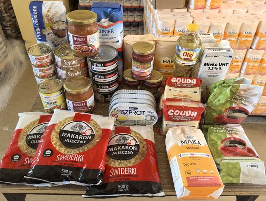 pomoc żywnościowa, wydawanie żywności, kryterium dochodowe, produkty spożywcze, pomoc dla osób potrzebujących